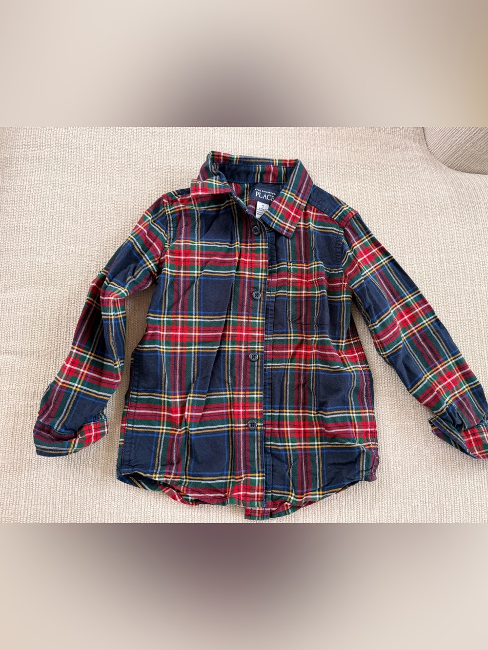 The Children's Place Boys' Navy & Red Plaid Holiday Button-Up Shirt 3T